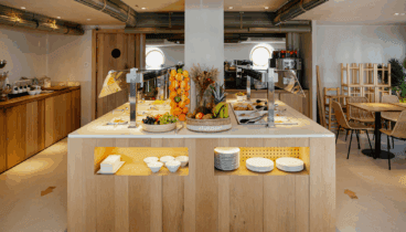 Su desayuno buffet tiene todo lo que puedas imaginar