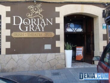 Dorian Gray Dénia, Día en Calle La Mar