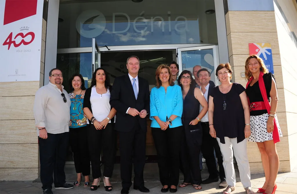 El president Alberto Fabra en Dénia antes del pleno del Consell