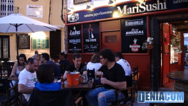 Marisushi en la placeta de la Creu de Dénia