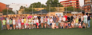 Participantes en el primer partido del Torneo de Fútbol 7 Fallero de Dénia