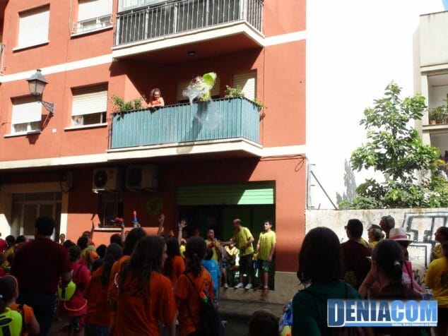 23 Día del Fallero 2012 Cucaña Falla Camp Roig