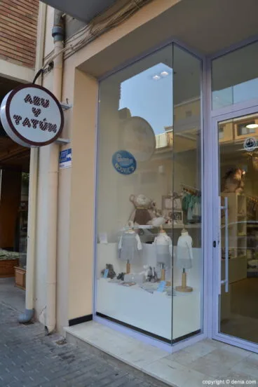 Abu y tatún – en Dénia