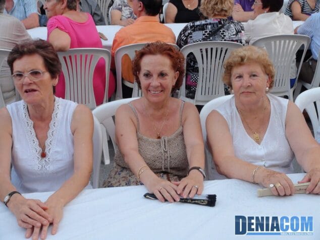 Más de 3.500 cocas culminan la celebración del Día del Mayor 2 Celebrando el día del mayor en las fiestas de Dénia 2012