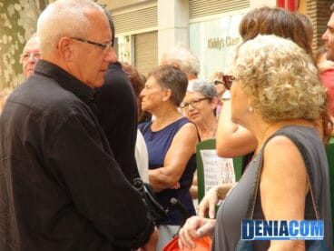 El ex presidente de la Agrupación Artística Musical minutos antes del comienzo del concierto