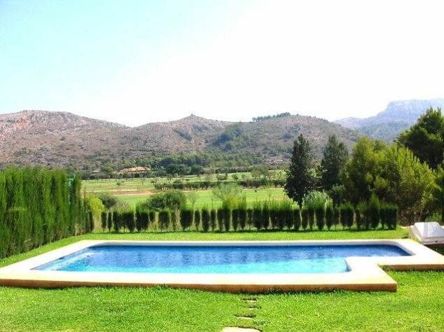 Exterior de los apartamentos El Pinaret Dénia