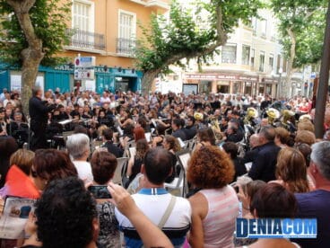Gran asistencia al concierto de pasodobles del 60 aniversario de la Banda de Dénia