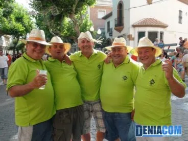 Peñas en en la entrada de bous 2012