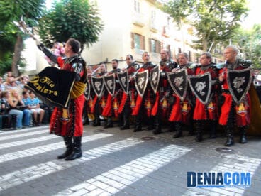 01 Escuadra de la filà Deniers