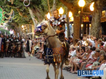 08 Espectáculo ecuestre en el boato cristiano del Desfile de Gala de la AMMICC 2012