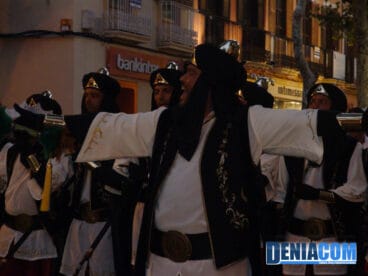 09 La filà Abencerrajes desfila por la calle Marqués de Campo