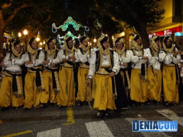 12 Escuadra de la filà Walíes en el Desfile de Gala de la AMMICC 2012
