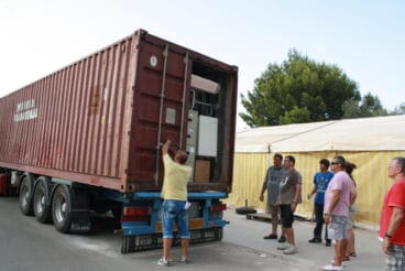 Camión solidario de Dénia a Guinea