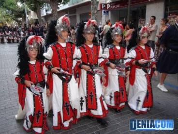 Desfile Infantil de la filà Deniers