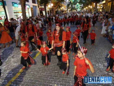 Desfile Infantil de la filà Piratas Berberiscas