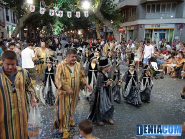 Desfile Infantil de la filà Walies