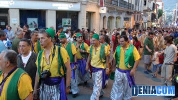 Filà Almoràvides durante el pasacalle posterior al Desembarco de los Moros y Cristianos Dénia 2012
