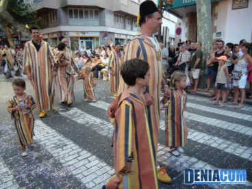 La filà Walies en el Desfile Infantil de los Moros y Cristianos Dénia 2012