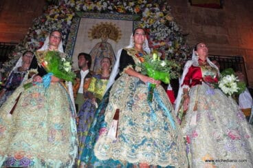 Ofrenda de flores de Elche