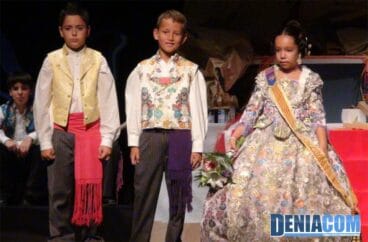 07 Corte de honor infantil de París Pedrera