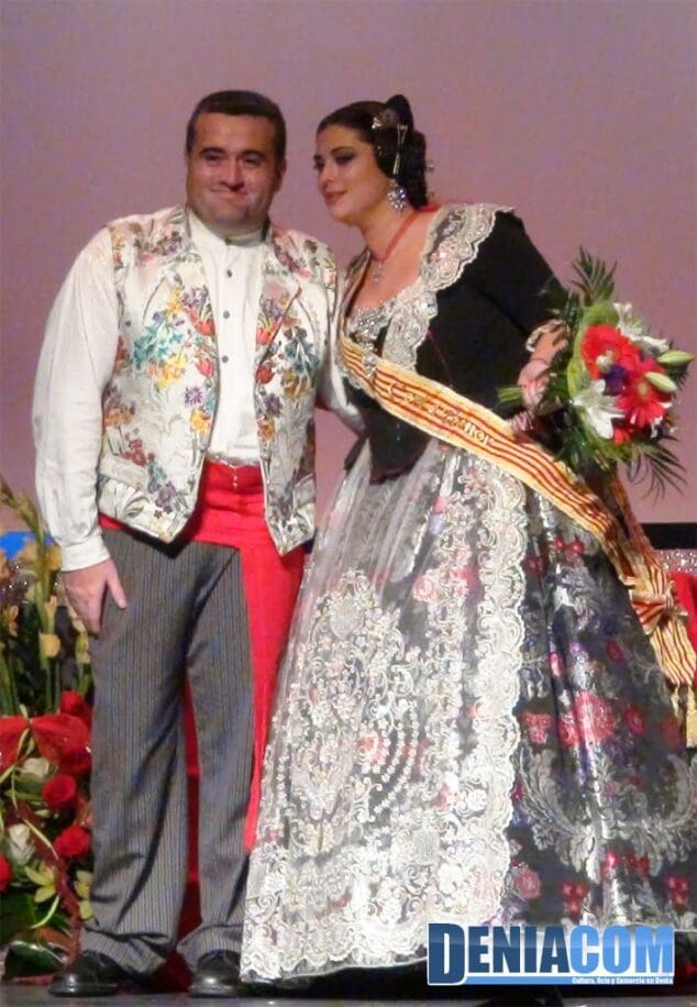 12 Corte de honor de la Falla parís Pedrera