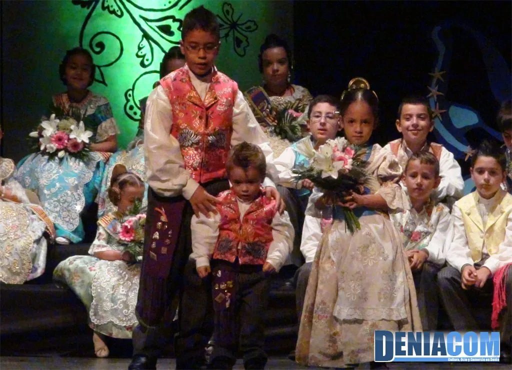 12 Corte de honor infantil de París Pedrera
