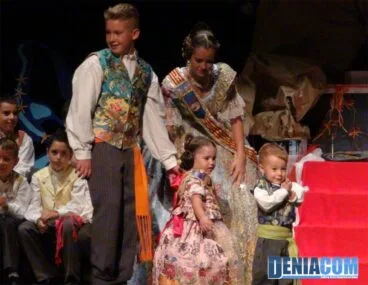 13 Corte de honor infantil de París Pedrera