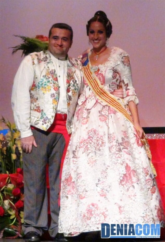 14 Corte de honor de la Falla parís Pedrera