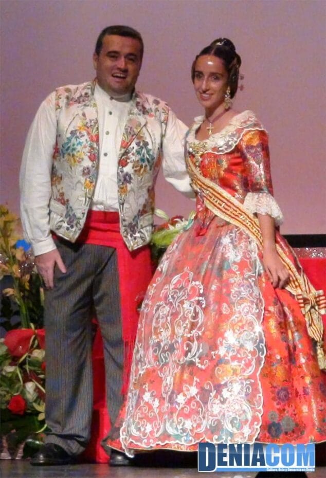 19 Corte de honor de la Falla parís Pedrera