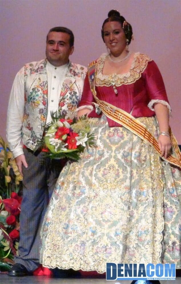 22 Corte de honor de la Falla parís Pedrera