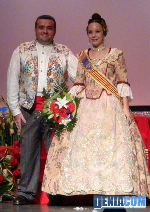 24 Corte de honor de la Falla parís Pedrera