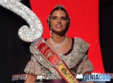 28 Sara Femenía Ribes Fallera Mayor de París Pedrera 2013