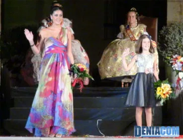 36 Anna Sobrecases y Ainhoa Flores en la presentación de las Falleras Mayores de Dénia 2013