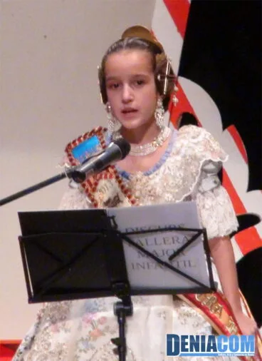 39 Discurso de Teresa Llorens en su presentación como Fallera Mayor Infantil de Baix la Mar 2013