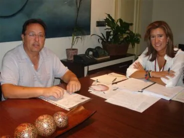 Ana Kringe y Juan Antonio Sepulcre se reúnen en contra de las prospecciones petrolíferas de la ciudad