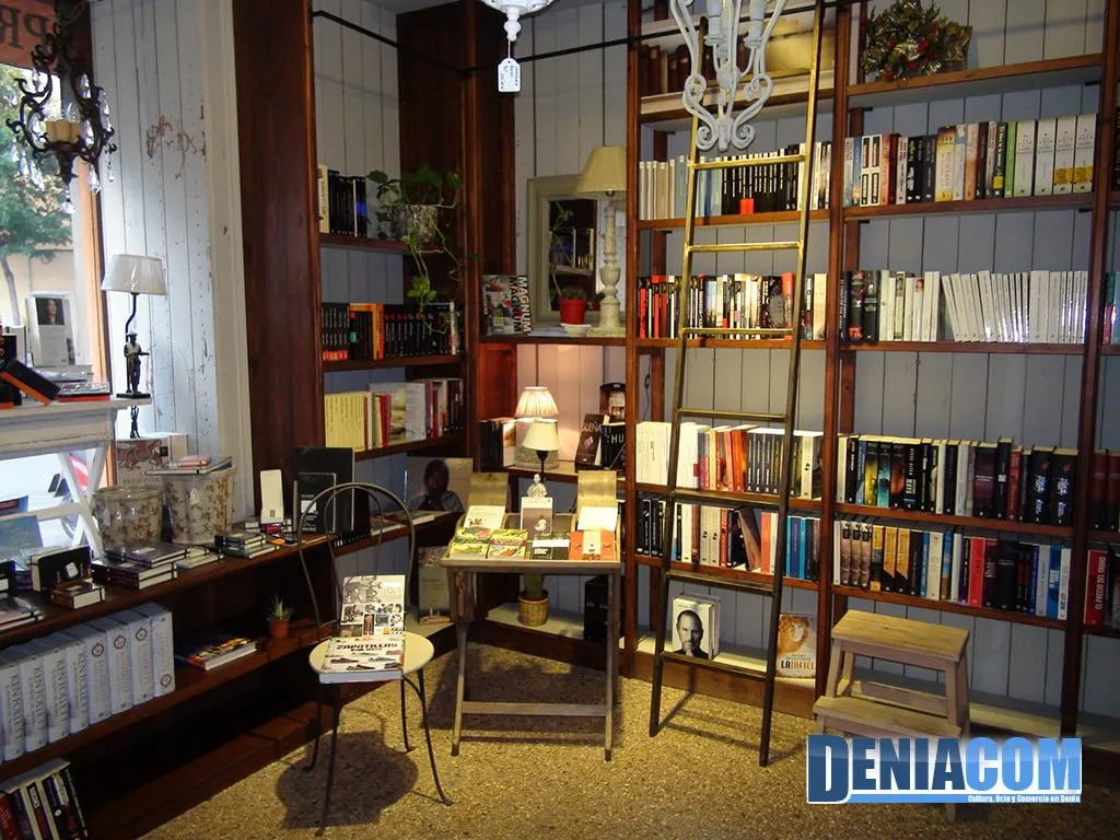Estanterías Librería La Mar