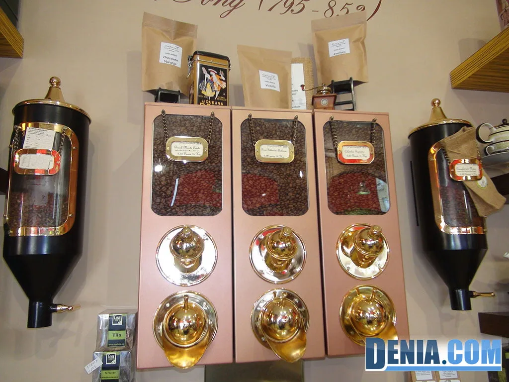L'espai Dénia, café a granel para su venta en grano, molido o en cápsulas