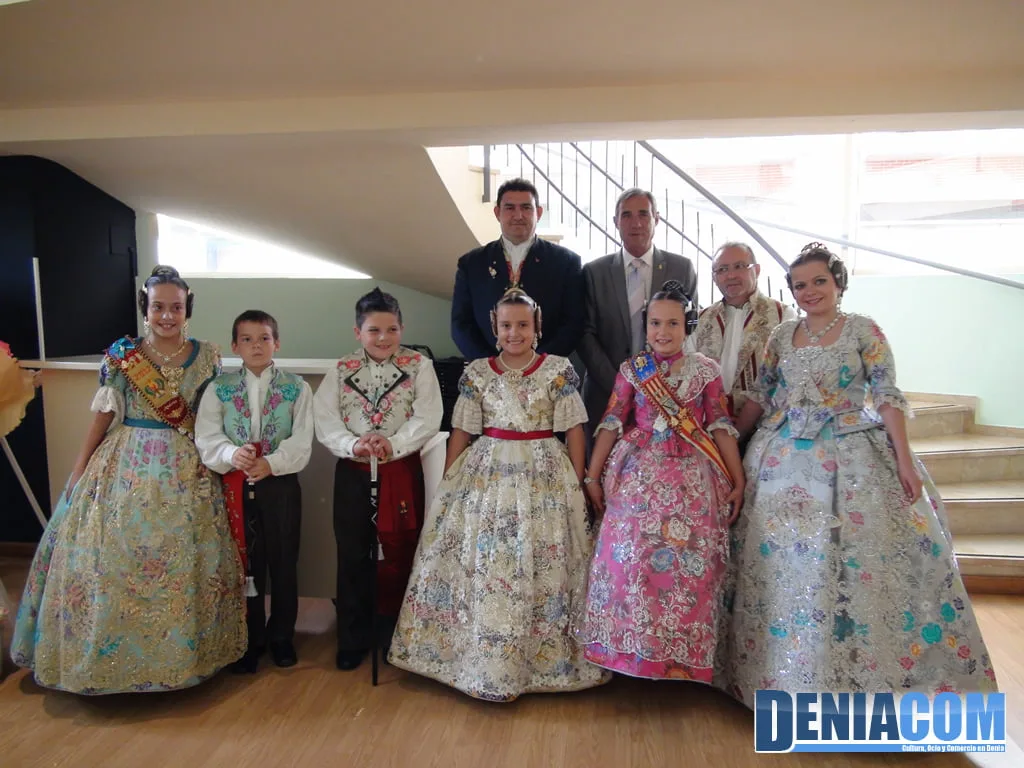 01 Presentación infantil de Les Roques 2013 - Recepción de invitados