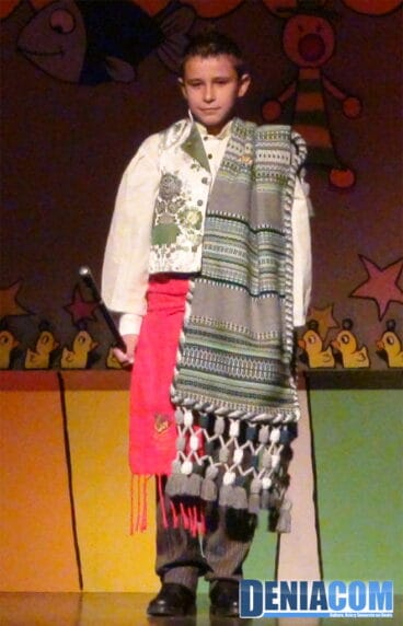 07 Presidente Infantil de Darrere del Castell 2013