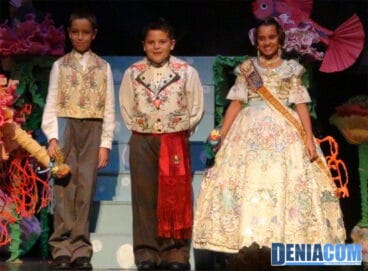 08 Presentación infantil de Les Roques 2013 – Comisión infantil