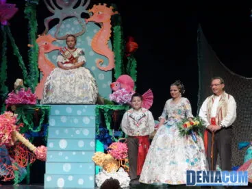 19 Presentación infantil de Les Roques 2013 – Pleitesía de los cargos 2013