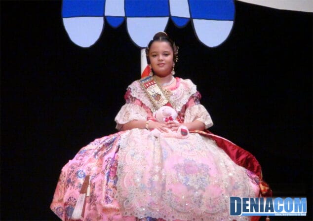 20 Diana Asunción Malonda Fallera Mayor Infantil de Darrere del Castell 2013