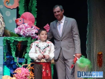 22 Presentación infantil de Les Roques 2013 – Pleitesía de Paco Arnau