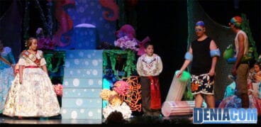 25 Presentación infantil de Les Roques 2013 – Buceadores