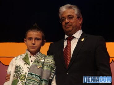 32 Pleitesía de Fernando Marí en la Falla darrere del Castell