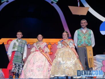 36 Rocío Patricio en la presentación infantil de Darrere del castell