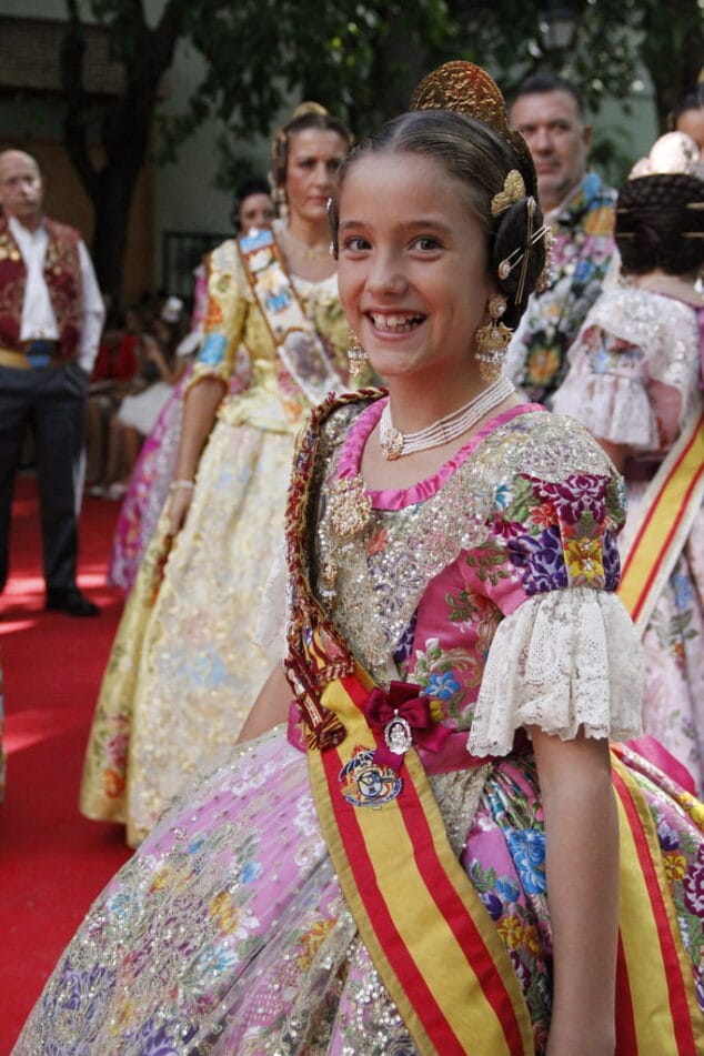 Ainhoa Flores en la despedida de las Falleras Mayores de la Comunitat