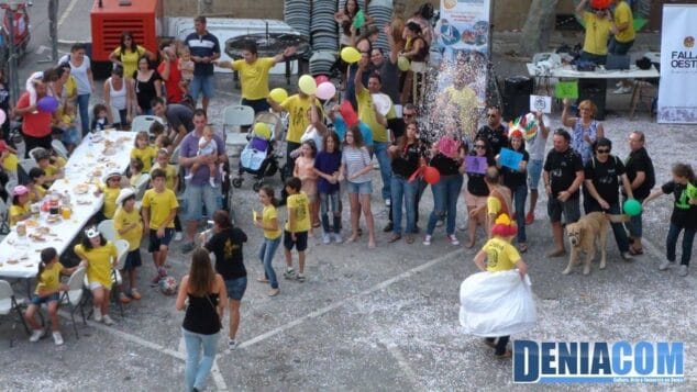 La Falla Oeste graba un videoclip para celebrar el Mig Any 2012-2013 3 Grabación del Lip Dub en la Falla Oeste