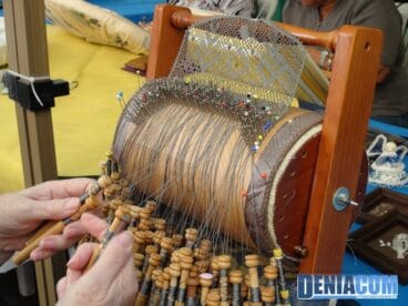La Asociación de Bolilleras de la Marina Alta en la feria Ecodenia