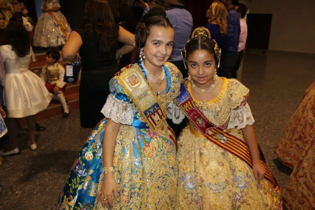 Presentación de la Fallera Mayor Infantil de Alzira 2013